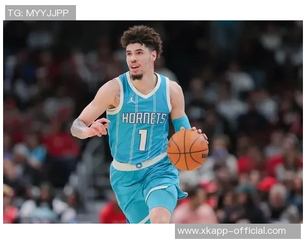 拉梅洛鲍尔再遭伤病困扰第三节因脚踝不适提前退赛仅得11分